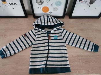 Gilet à capuche Boîte à Malice