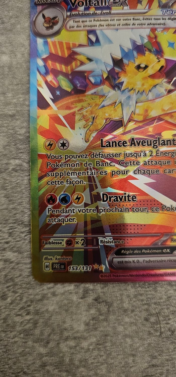 Carte Pokémon Voltali EX évolutions prismatiques - photo numéro 4