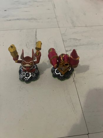 Lot de 2 skylanders