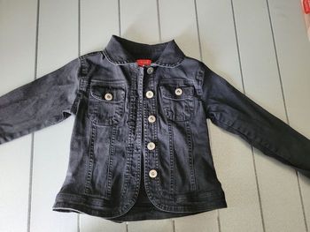 veste jeans noire cintrée marque tissaia taille  4 ans