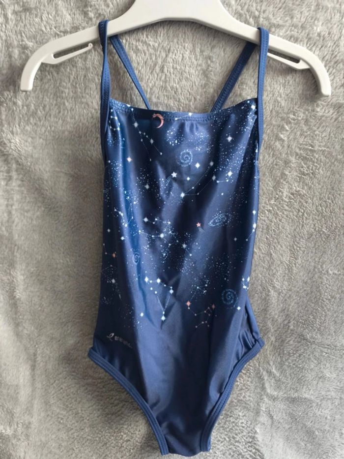 Maillot de bain 1 pièces neuf 4 ans