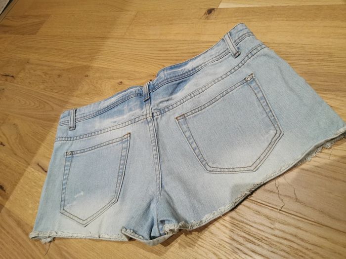 Short en jean dentelle - photo numéro 4
