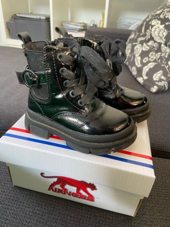 Lot chaussures pointure 22 - photo numéro 9