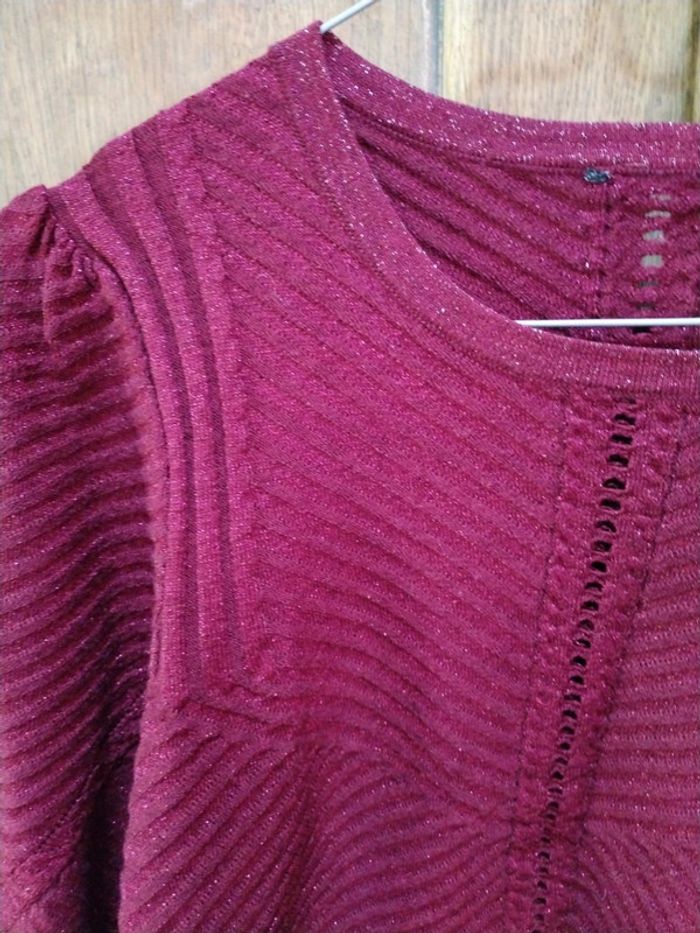 Petit pull bordeaux - photo numéro 2