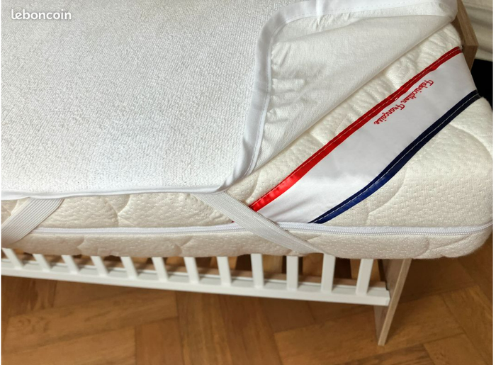 Lit + meuble à langer bébé - photo numéro 6