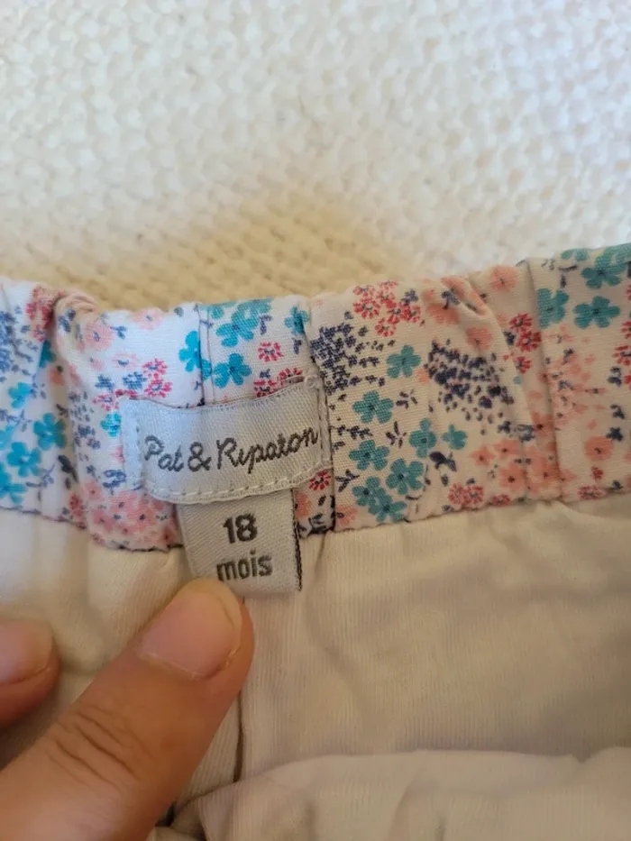 Lot vêtements fille 18m - photo numéro 7