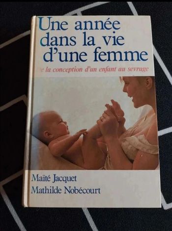 Livre une annee dans la vie d'une femme