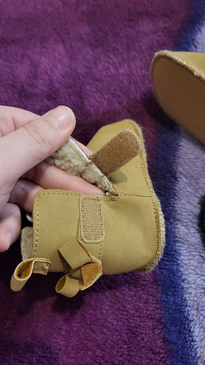 Bottes fourrée 6-9 mois - photo numéro 3