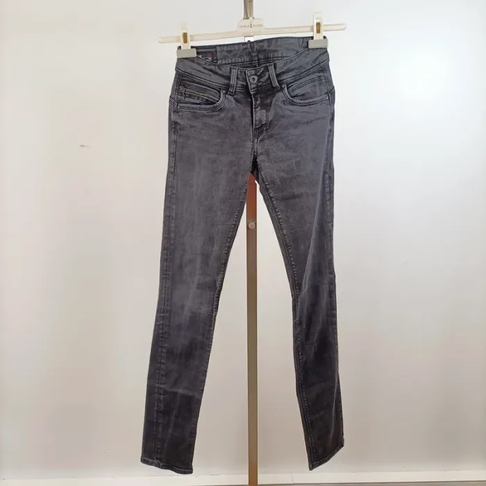 Jean slim gris foncé Pepe Jeans modèle New Brooke taille 38 W10 A1486