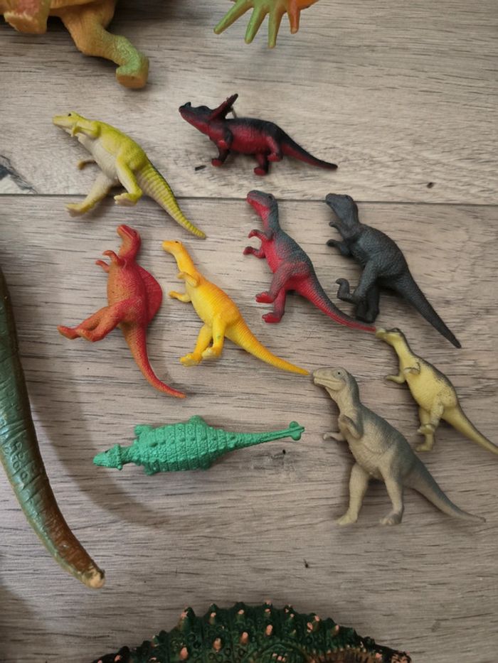 Baril figurines dinosaures 29 dinosaures - photo numéro 11