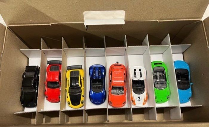 Coffret 22 voitures miniatures Majorette Discovery Pack Porsche  neuf scellé - photo numéro 2