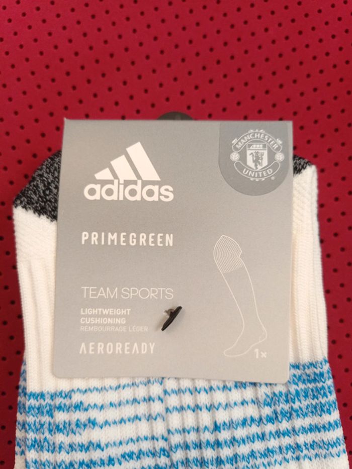 Chaussettes de foot Manchester United, Adidas Authentique Officiel taille 31/33, Neuf - photo numéro 6