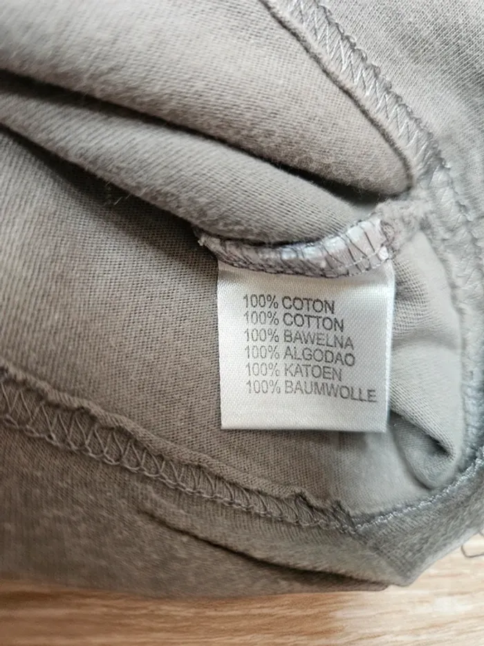 Polo gris - photo numéro 3