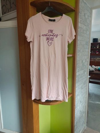 Chemise de nuit neuve taille 38