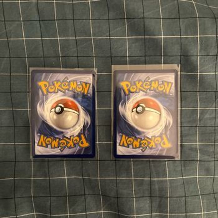 Lot de carte Pokémon ex ,V et alt + deux pokeball - photo numéro 4