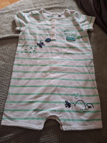 Jolie combinaison garçon