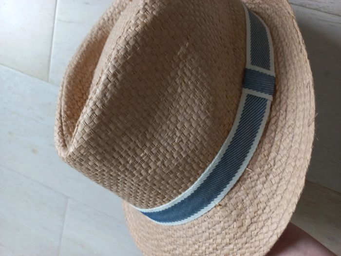 Chapeau - photo numéro 2