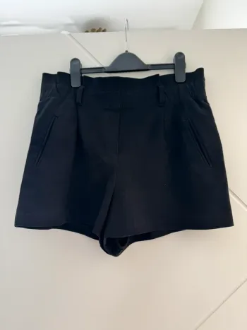 Short en daim noir - Zara