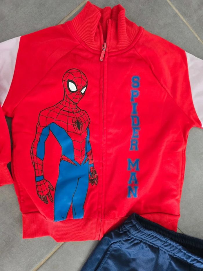 Ensemble jogging spiderman - photo numéro 2