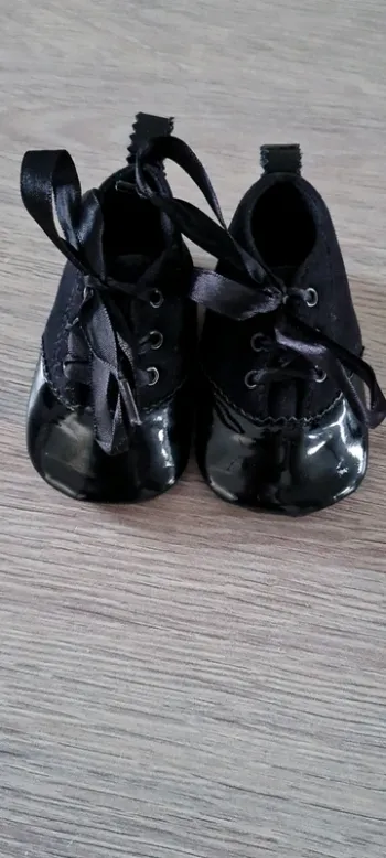 Chaussure bi matière 3/6 mois