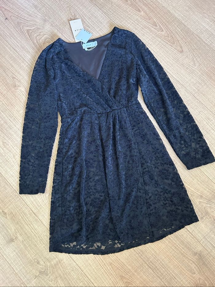 Robe noire neuve à manches longues VILA taille S - photo numéro 7