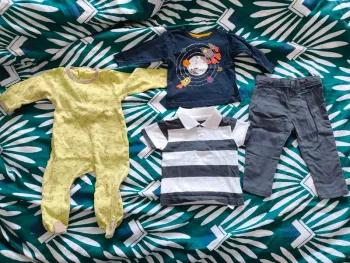 Lot de 4 vêtements 74 cm