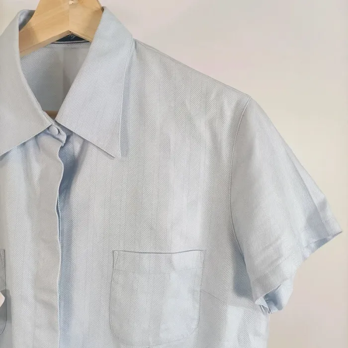 Chemise bleu clair manches courtes - Alain Figaret - Taille 40 Neuve A528 - photo numéro 4