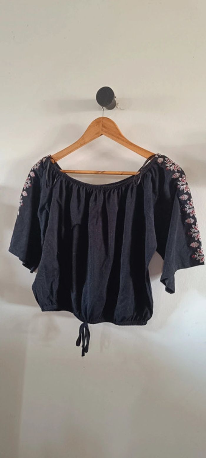 Crop top