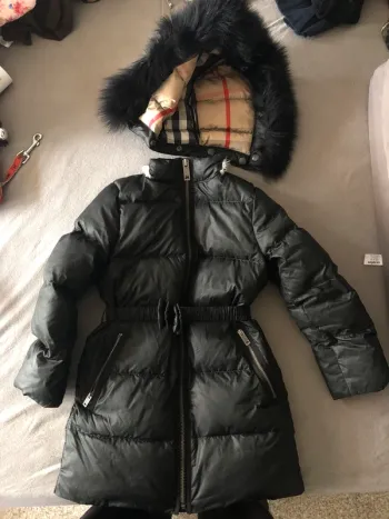 Doudoune fille longue à capuche Burberry