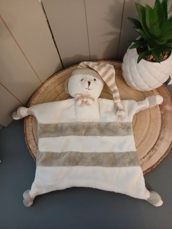 Ours bonnet crédit mutuel