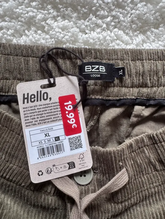 Lot 2 pantalons cargo BZB – Côtelé imitation velours – kaki & beige – taille XL - Neuf - valeur 40€ - photo numéro 7