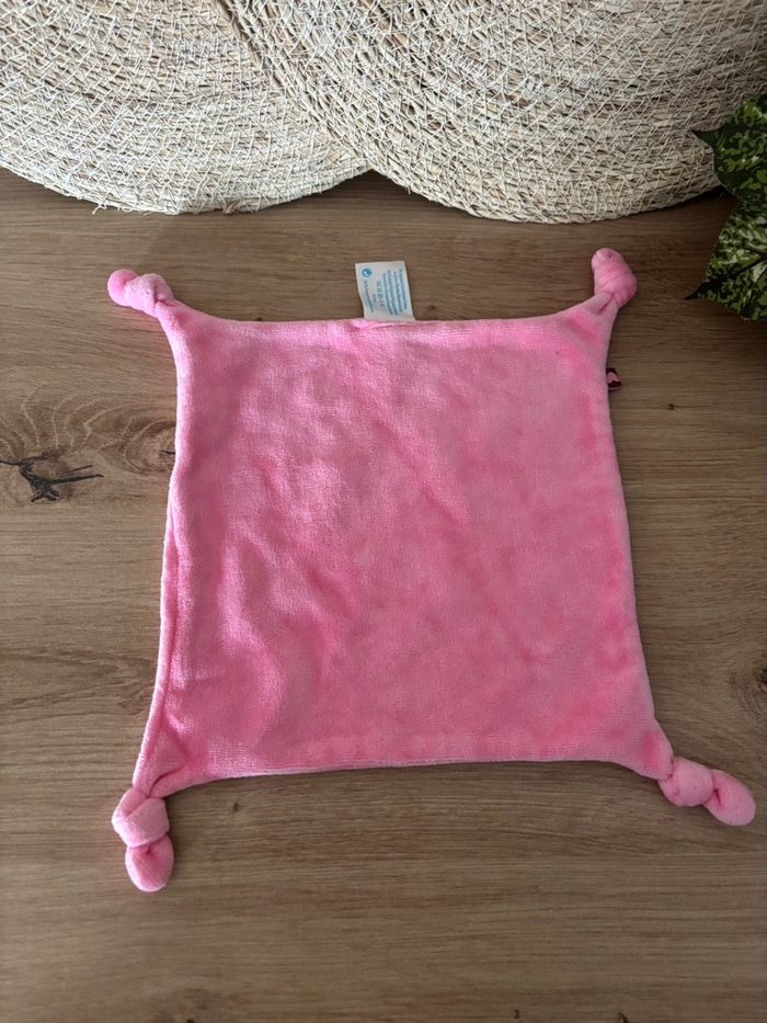 Doudou plat minnie mousse rose mouchoir Carrefour - photo numéro 3