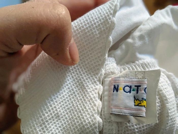 Adorable robe blanche coton piqué nid d'abeille brodé Natalys 3 mois - photo numéro 8