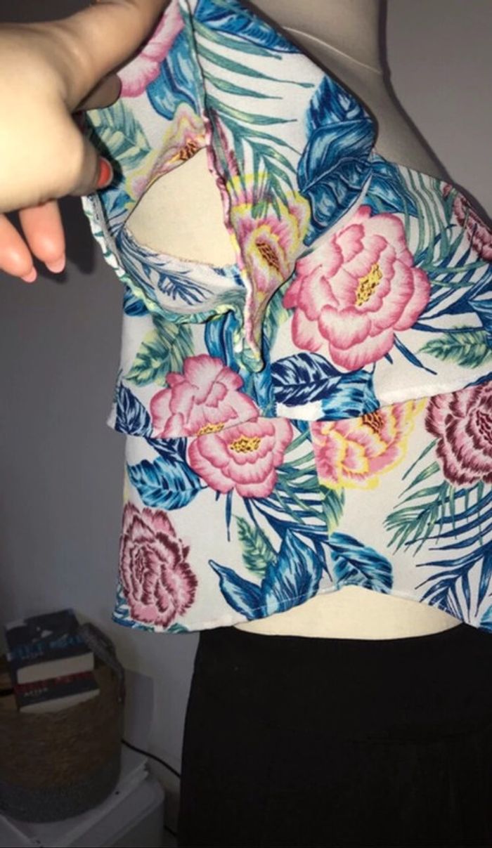 Crop top fleurs taille s de chez h&m - photo numéro 3