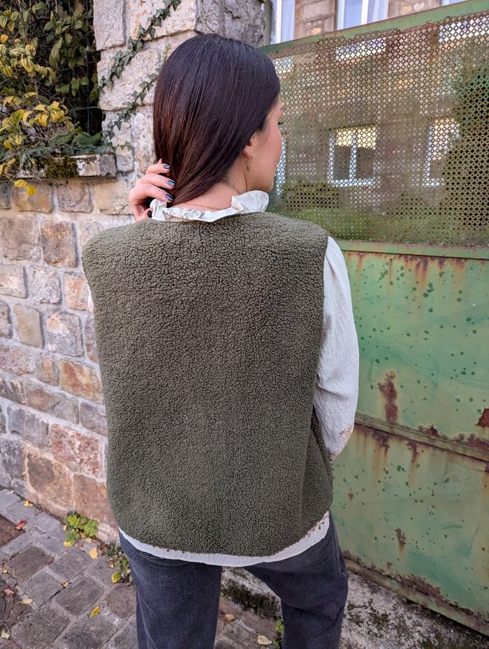 Gilet sans manche Quimper moumoute kaki
Taille unique - photo numéro 5