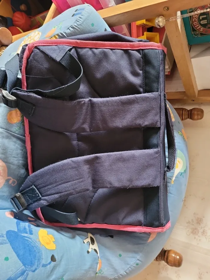 Cartable léger - photo numéro 2
