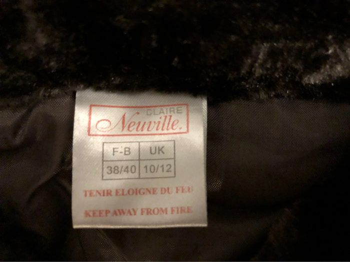 BB- manteau/veste 3/4 « taupe » à capuche T 38/40 NEUF - photo numéro 11