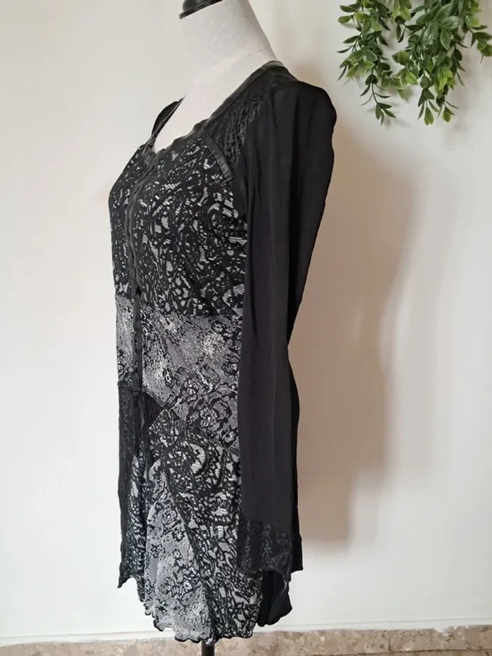 Robe noire et grise - photo numéro 3