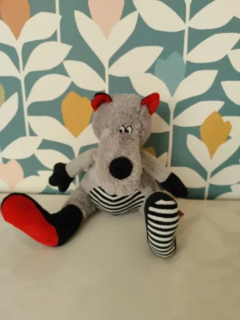 Peluche loup les petites marie