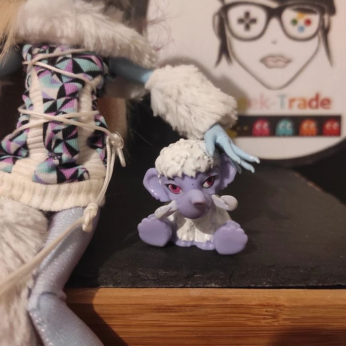 Monster High Doll Abbey Abominable First 1st Wave Basic 2009 #geektrademonterhigh - photo numéro 3