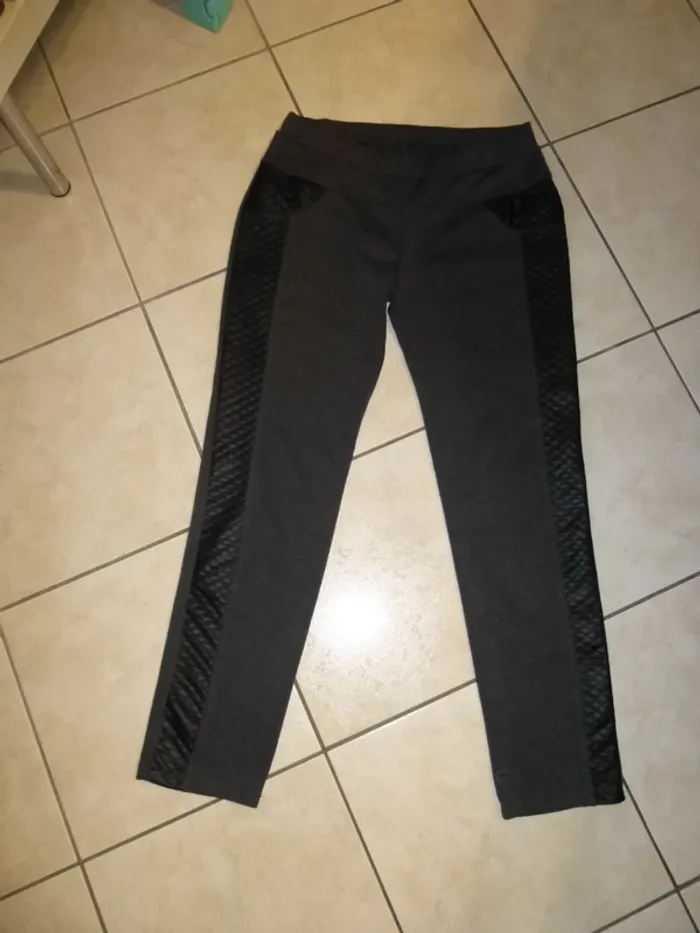 caleçon leggins gris effet cuir taille M