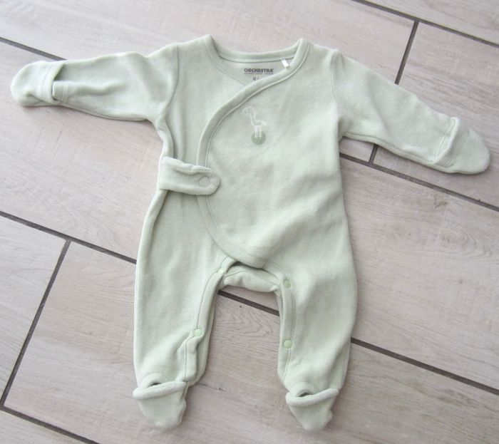 Grenouillere naissance bébé plume de coloris vert pastel - photo numéro 2