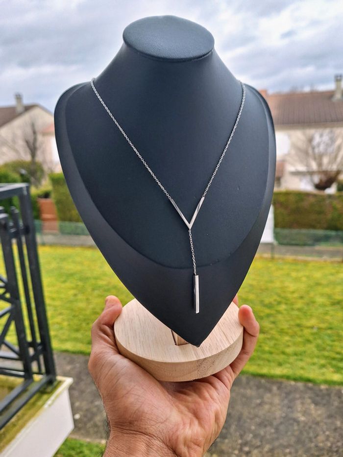 Collier en acier inoxydable pendentif en V argentée, bijoux de fête, Collier femme minimaliste - photo numéro 2