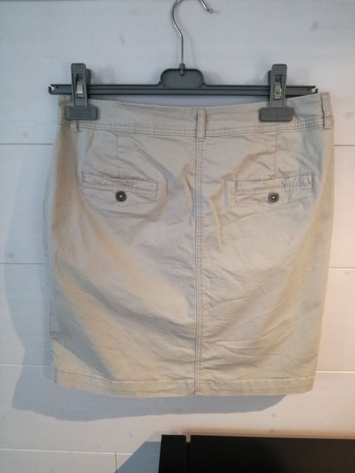 Petite jupe beige en toile - photo numéro 2