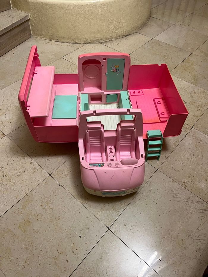 Camping car de Barbie - photo numéro 3
