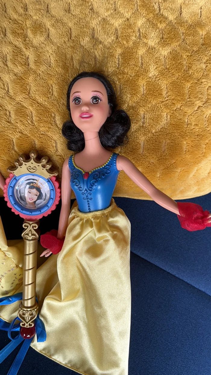 2 barbie blanche neige collector - photo numéro 2