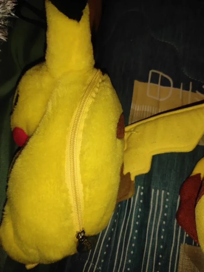 Pikachu (sac) - photo numéro 2