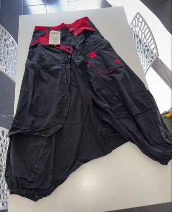 Sarouel taille L neuf Matcha Mt. Lo