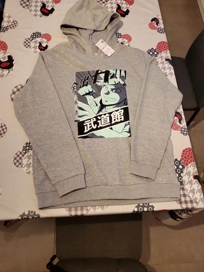Sweat à capuche manga