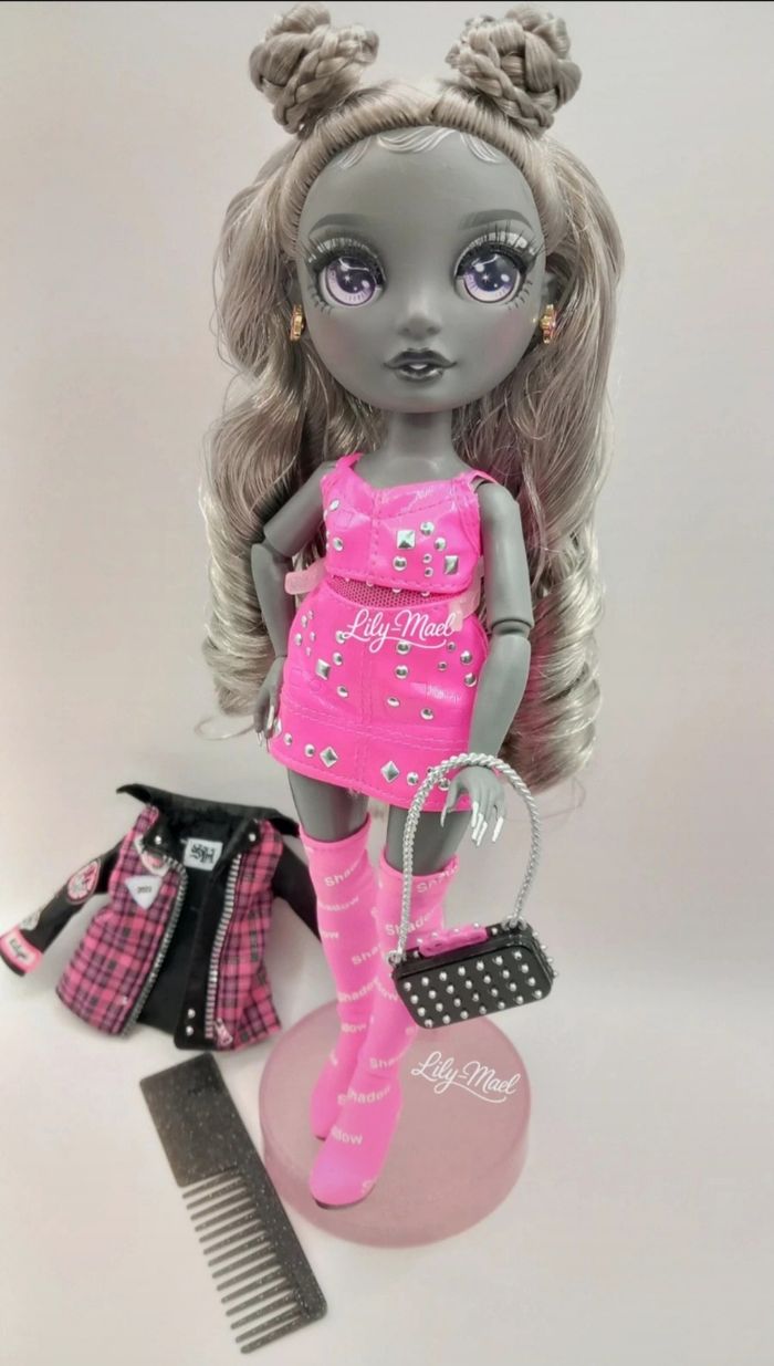 Poupée Luna Madison shadow high custom - photo numéro 2